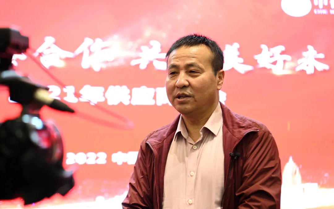 1e29707e0da6bd3628e3a1e15340817f