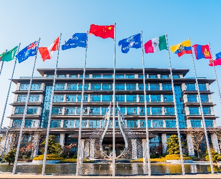 996331337448f2c00080b3863f4ac347